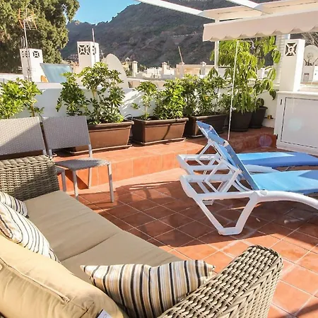 Las Artes 33 Apartment *