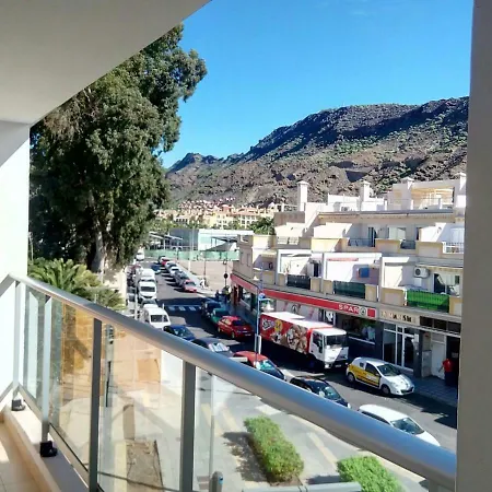 Las Artes 33 Apartment *